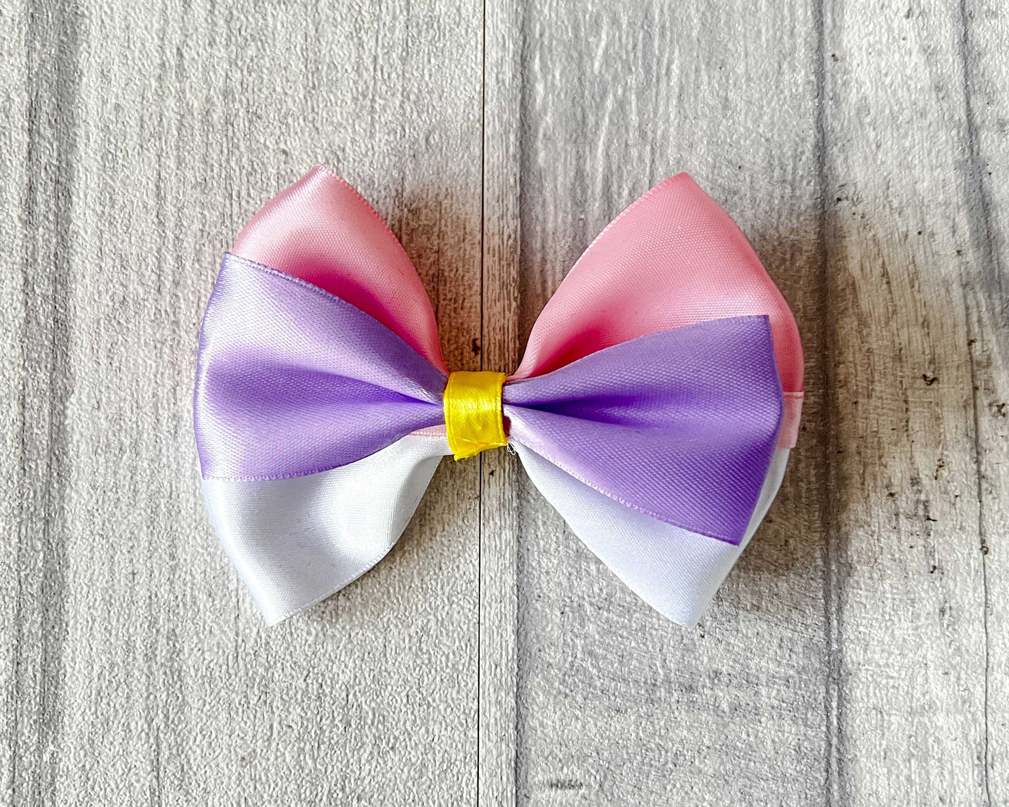 Sassy Duck Inspired Hair Bow