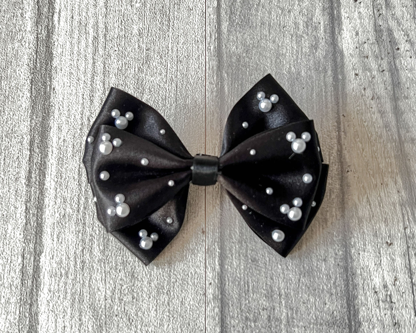 Pearl Mouse Inspired Hair Bow