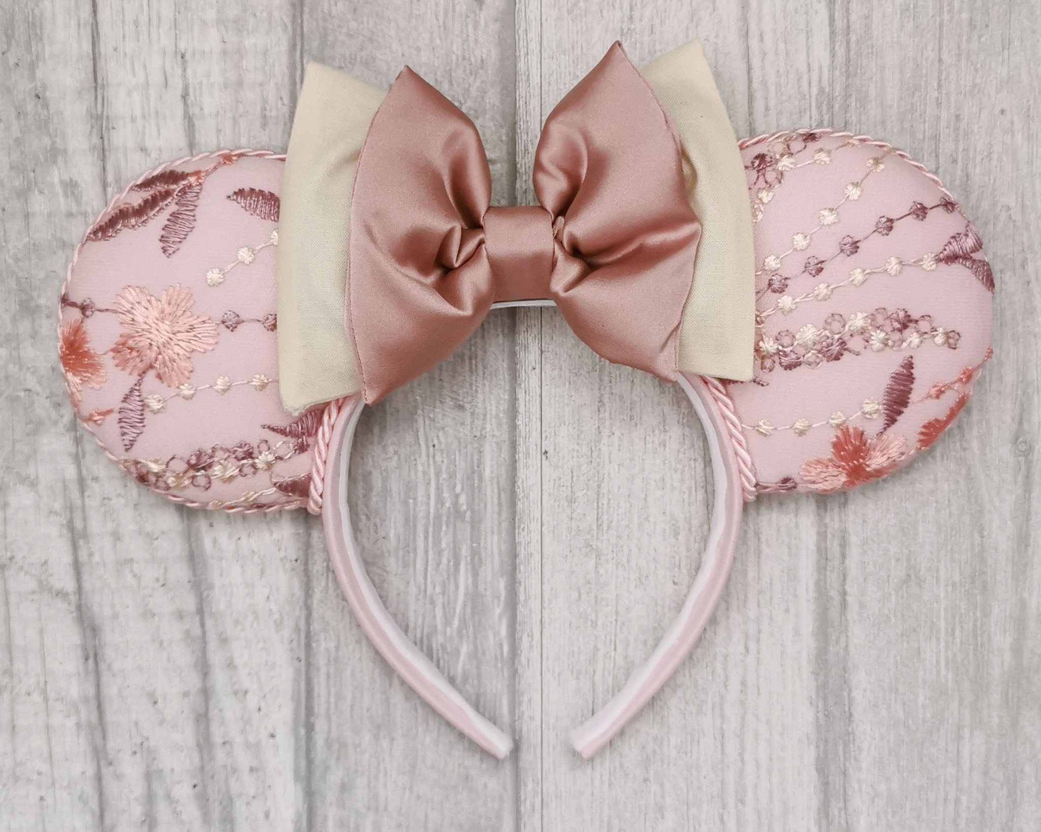 Briar Rose Luxury Lace Minnie Mouse Ears