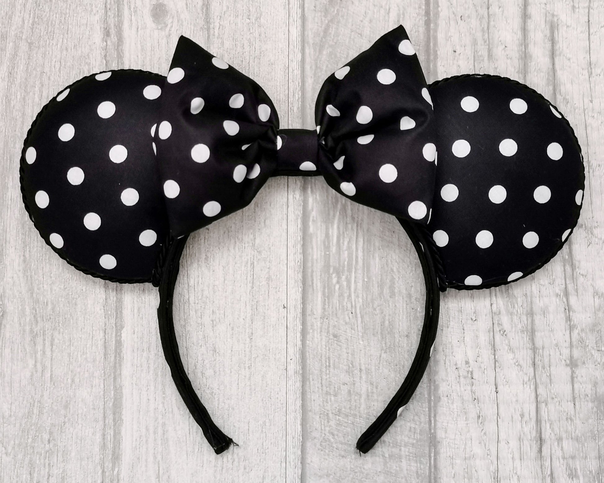 Black and White Spotty Minnie Mouse Ears